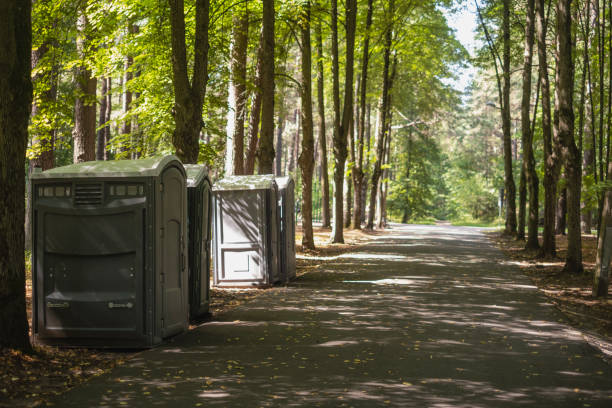Portable Toilet Options We Offer in Brandon, FL