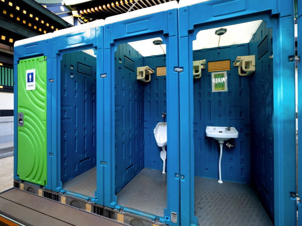 Portable Toilet Options We Offer in Brandon, FL